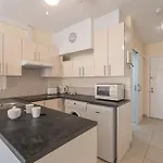 Castle Harbour Апартаменты Лос Кристианос
